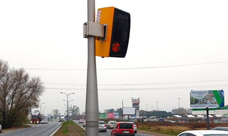 Nowoczesne fotoradary: Nowe urządzenia przy drogach krajowych zaczęły już robić zdjęcia