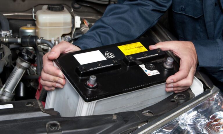 Baterie w samochodach Toyota: Rodzaje i rozmieszczenie w pojeździe