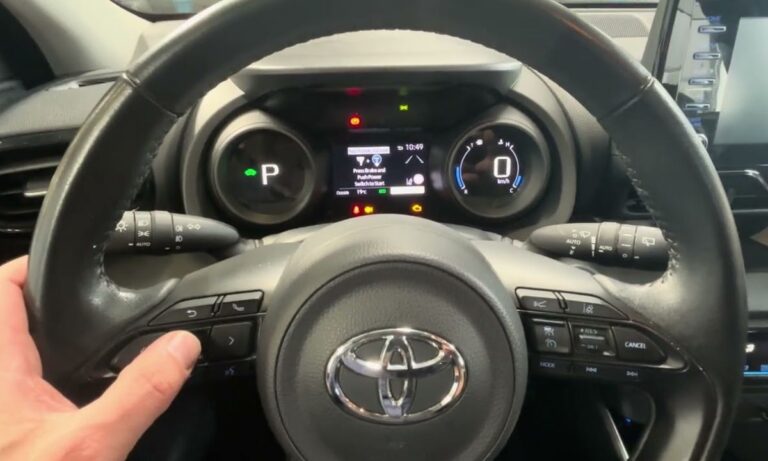 Jak zresetować inspekcję olejową w Toyota Aygo – pełna instrukcja krok po kroku