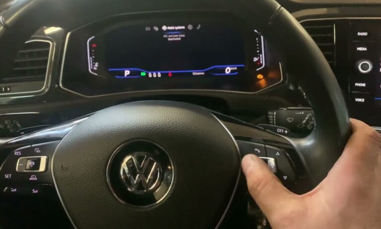 Jak skasować inspekcję olejową w Volkswagen T-Roc – kompletny poradnik