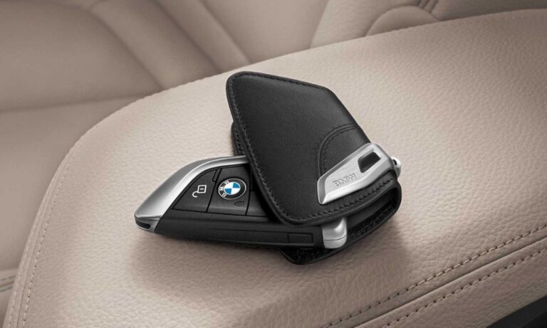 Jak wymienić baterię w kluczyku BMW – szybka i tania naprawa