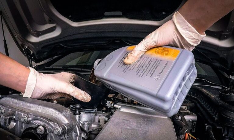 Jaki olej silnikowy do Mercedes-Benz – specyfikacja MB 229, lepkość i pojemność